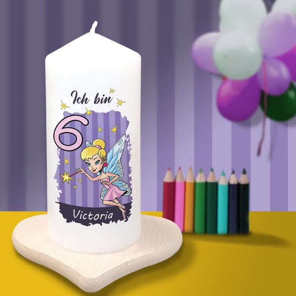 Bedruckte Kerze zum Geburtstag mit niedlichen Feenmotiv, Alter und Namen