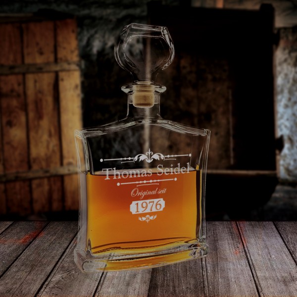 Stilvolle Whiskykaraffe mit Gravur