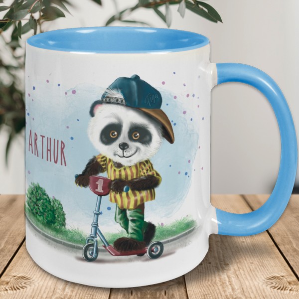 Panda Tasse für Jungs mit Scooter und Namen personalisiert