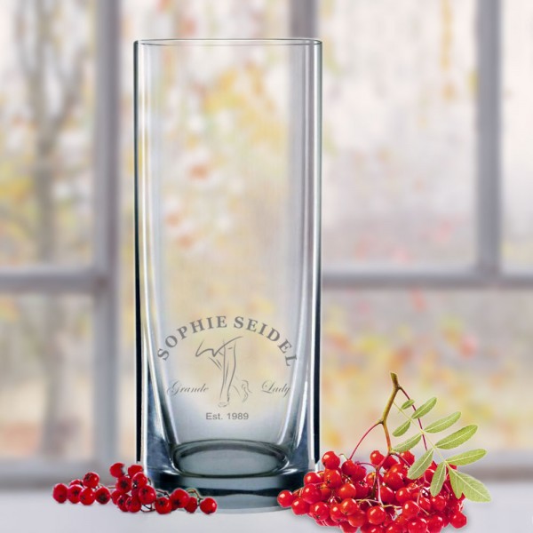 Vase mit Gravur