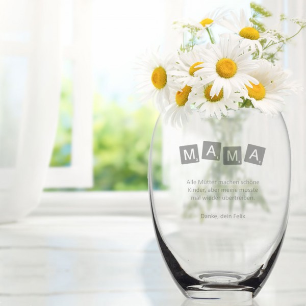 Blumen-Vase graviert als Geschenk zum Muttertag