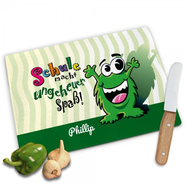 Lustiges Frühstücksbrettchen mit Namen zum Schulanfang