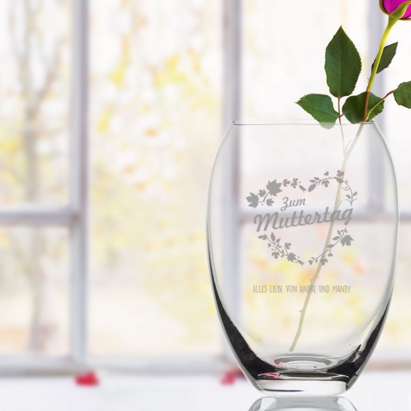 Blumen-Vase zum Muttertag mit eigener Gravur