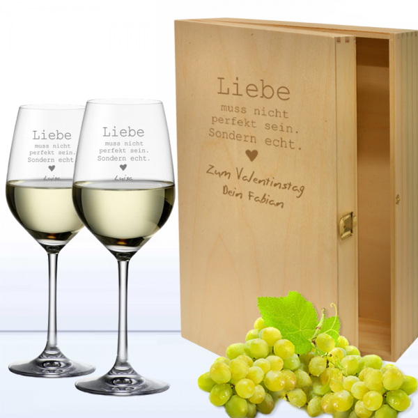 Weißwein Geschenkset Liebe muss nicht ... in 3er Holzkiste