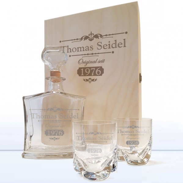 Whiskykaraffe graviert mit Whiskybecher im Holzkisten-Set