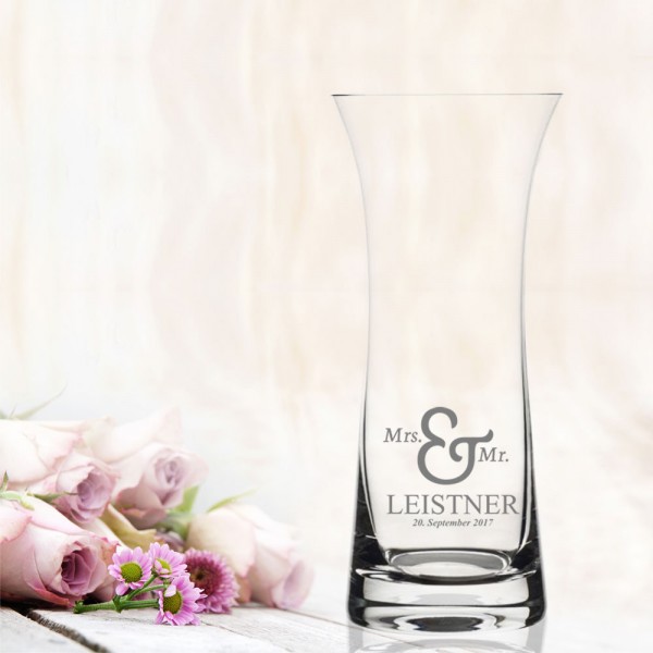 Blumenvase zur Hochzeit mit Gravur