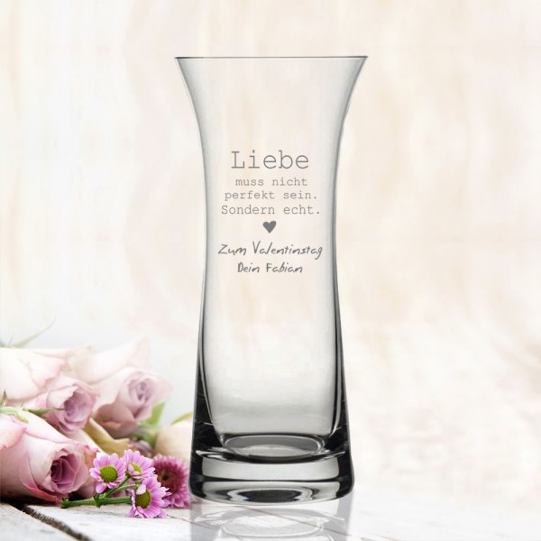Edle Vase Liebe muss nicht perfekt sein