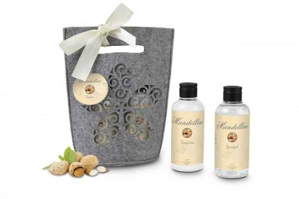 Mandelmilch in Filztasche