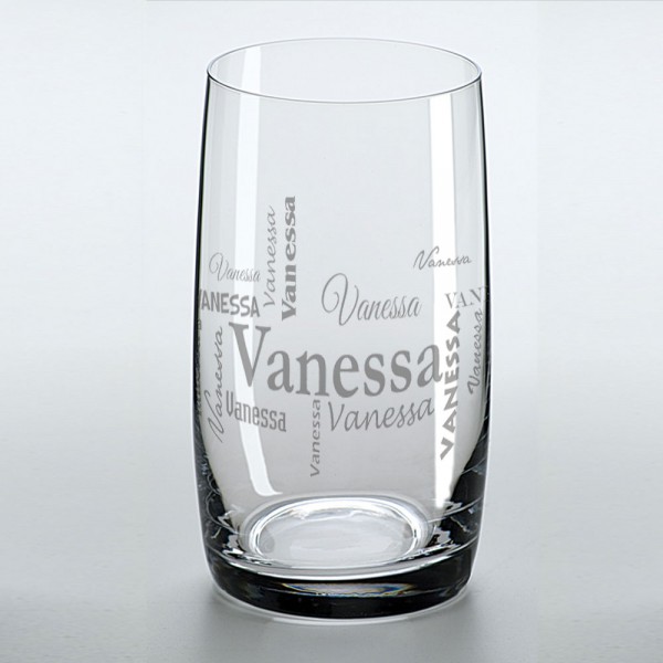 Longdrink Glas mit Gravur des Namens in verschiedenen Schriftarten