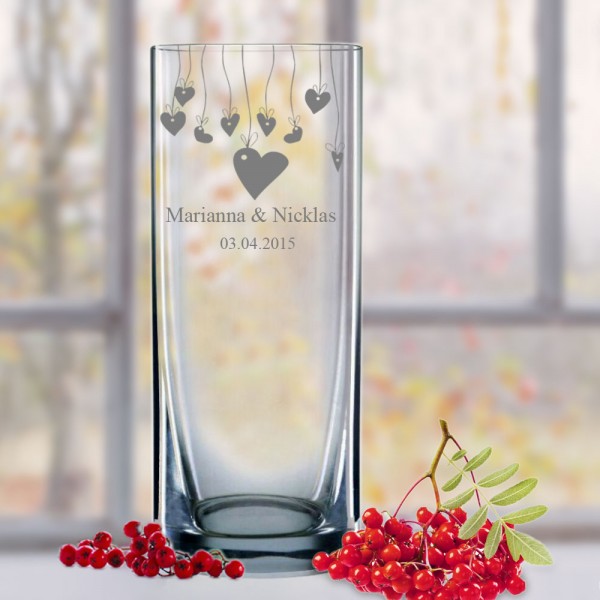 gravierte Vase Herzen - personalisierbar